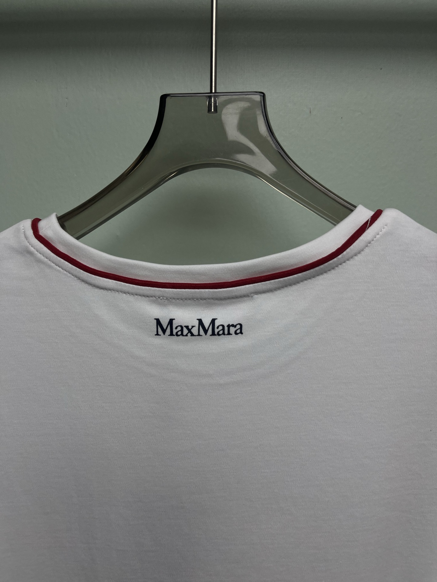 Women's short sleeves